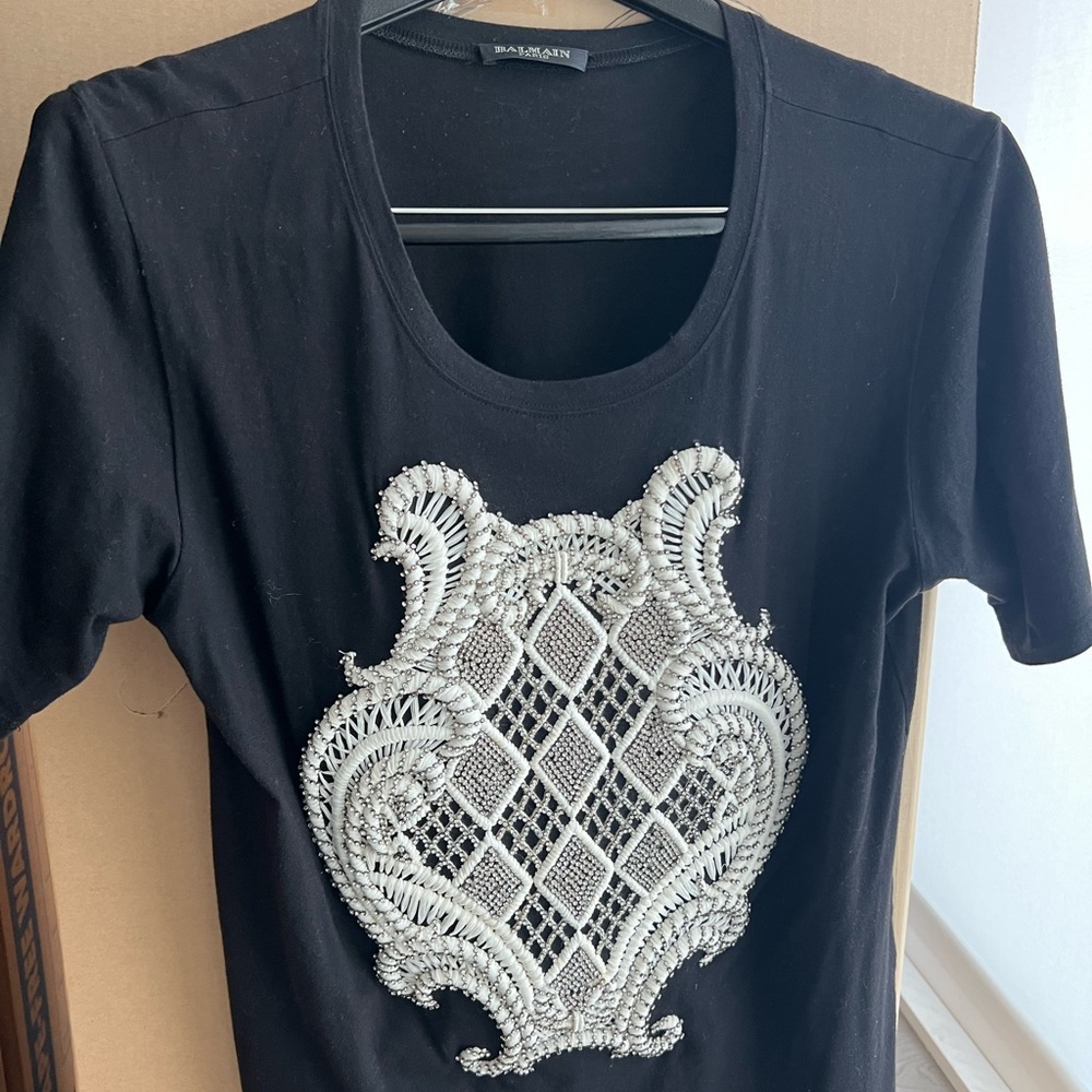 Balmain hand embroidered crystals tee shirt